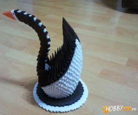 Animalute origami diferite nuante